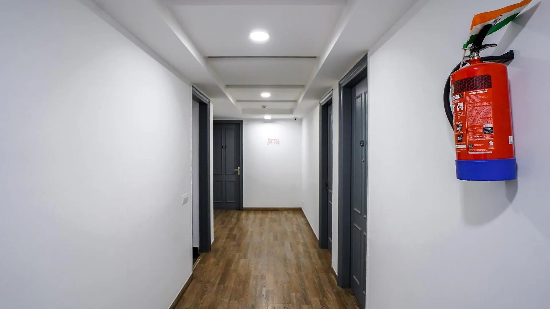 Hotel Saltstayz Phase 1 - Golf Course Road Gurgaon